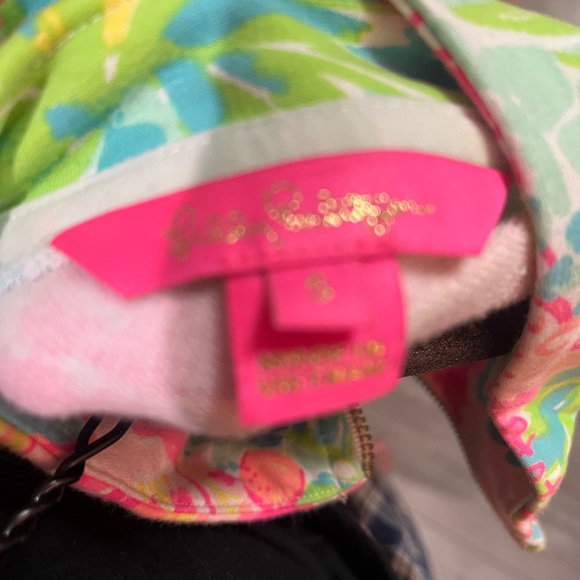 Lilly Pulitzer Lily Loves Florida Half Zip Popover - Picture 4 of 5